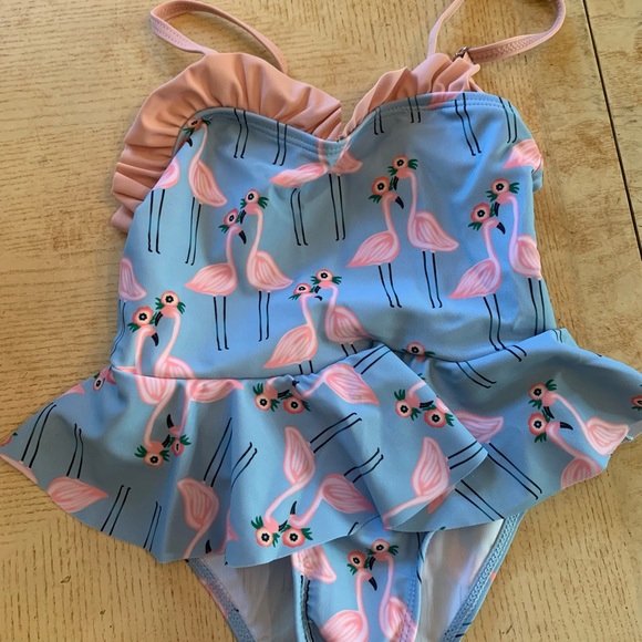 Shein Toddler Girls Flamingo One-Piece Swimsuit - Picture 4 of 7